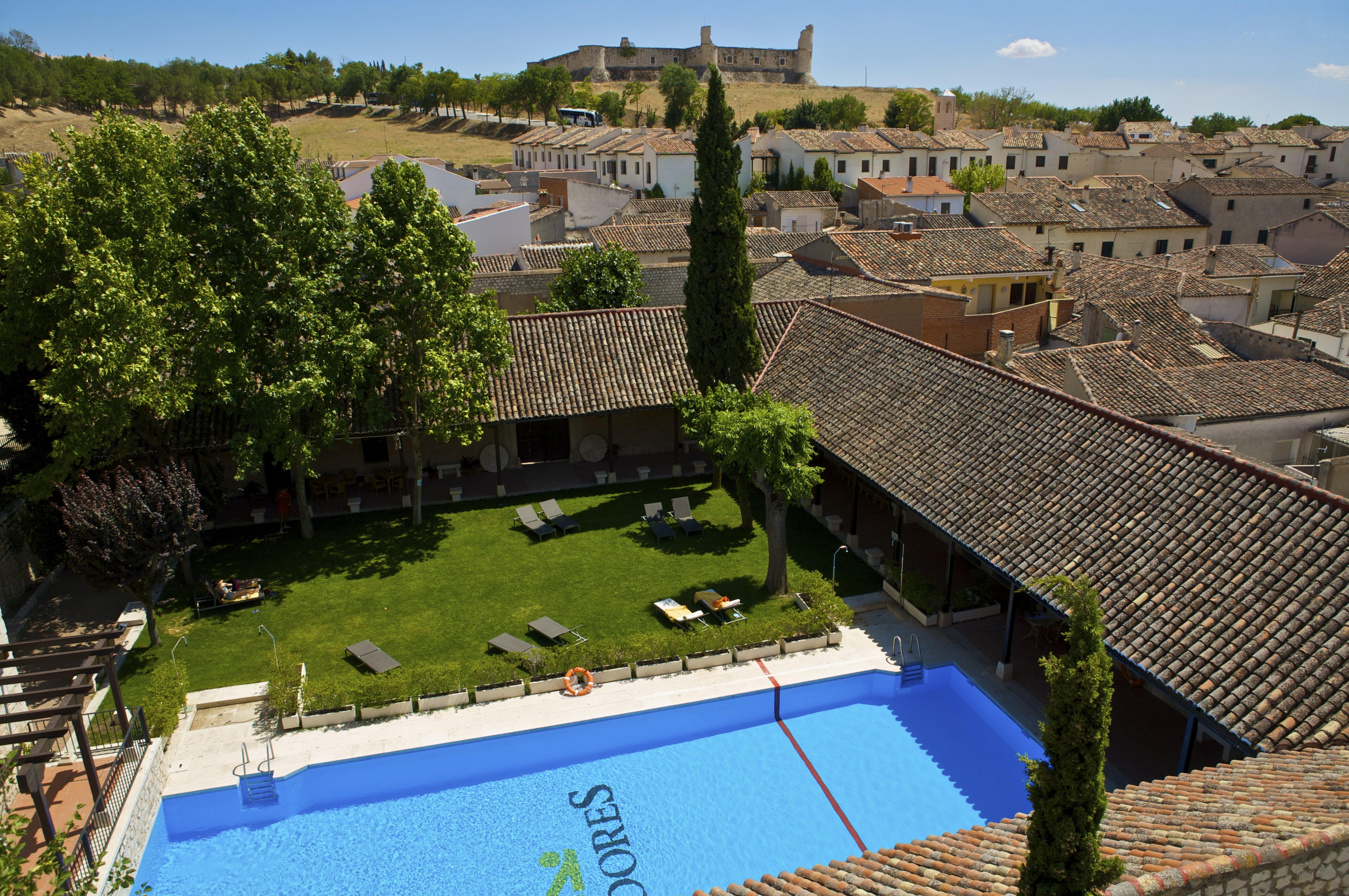Parador De Chinchon Bagian luar foto