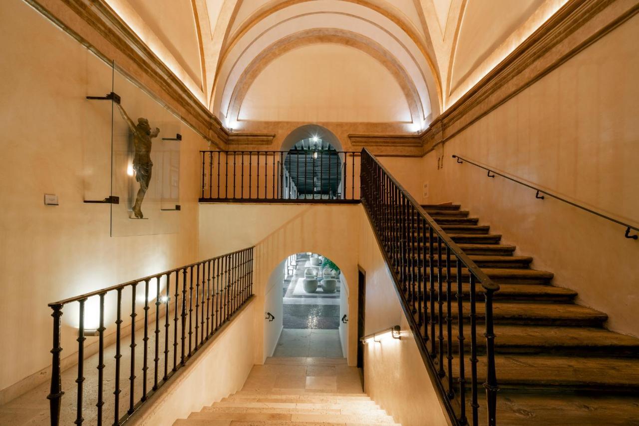 Parador De Chinchon Bagian luar foto